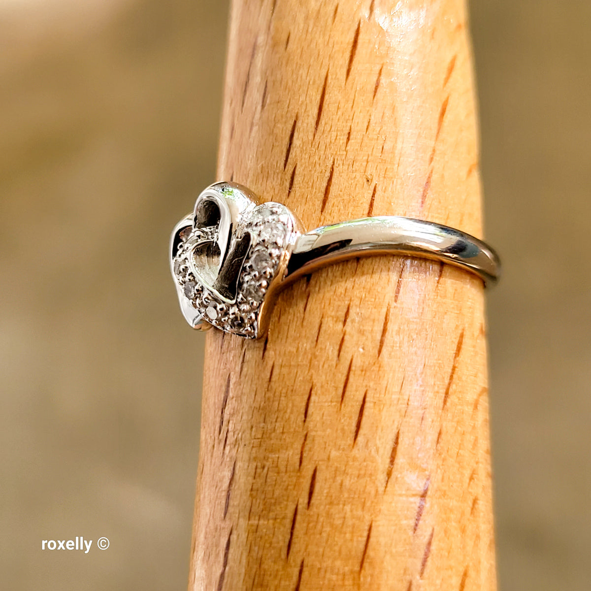14K White Gold Intertwined Hearts Genuine Diamond Ring Size 7 - Solid Gold!