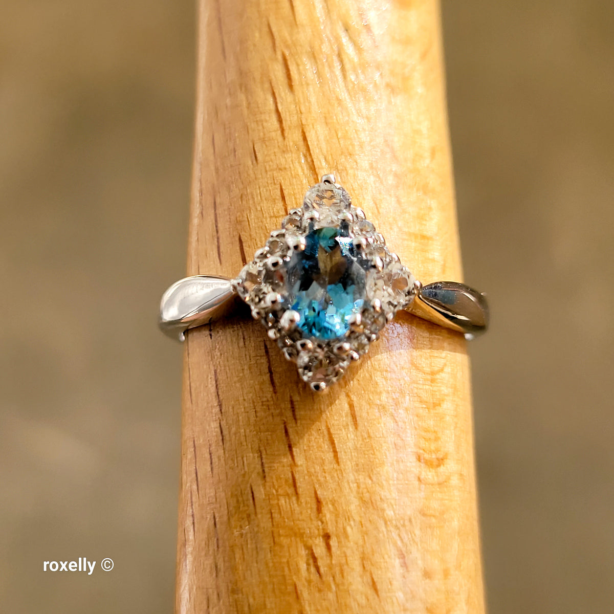 14K White Gold Blue and White Topaz Ring Size 6.75 - Solid Gold