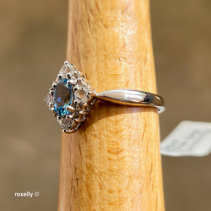 14K White Gold Blue and White Topaz Ring Size 6.75 - Solid Gold