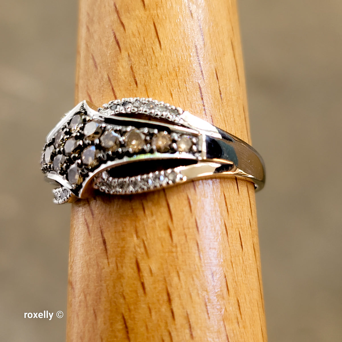 14K White Gold Chocolate & Vanilla Diamonds Ring Size 9.5 - Solid Gold