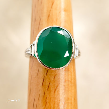 925 Sterling Silver Green Onyx Ring Size 7.75