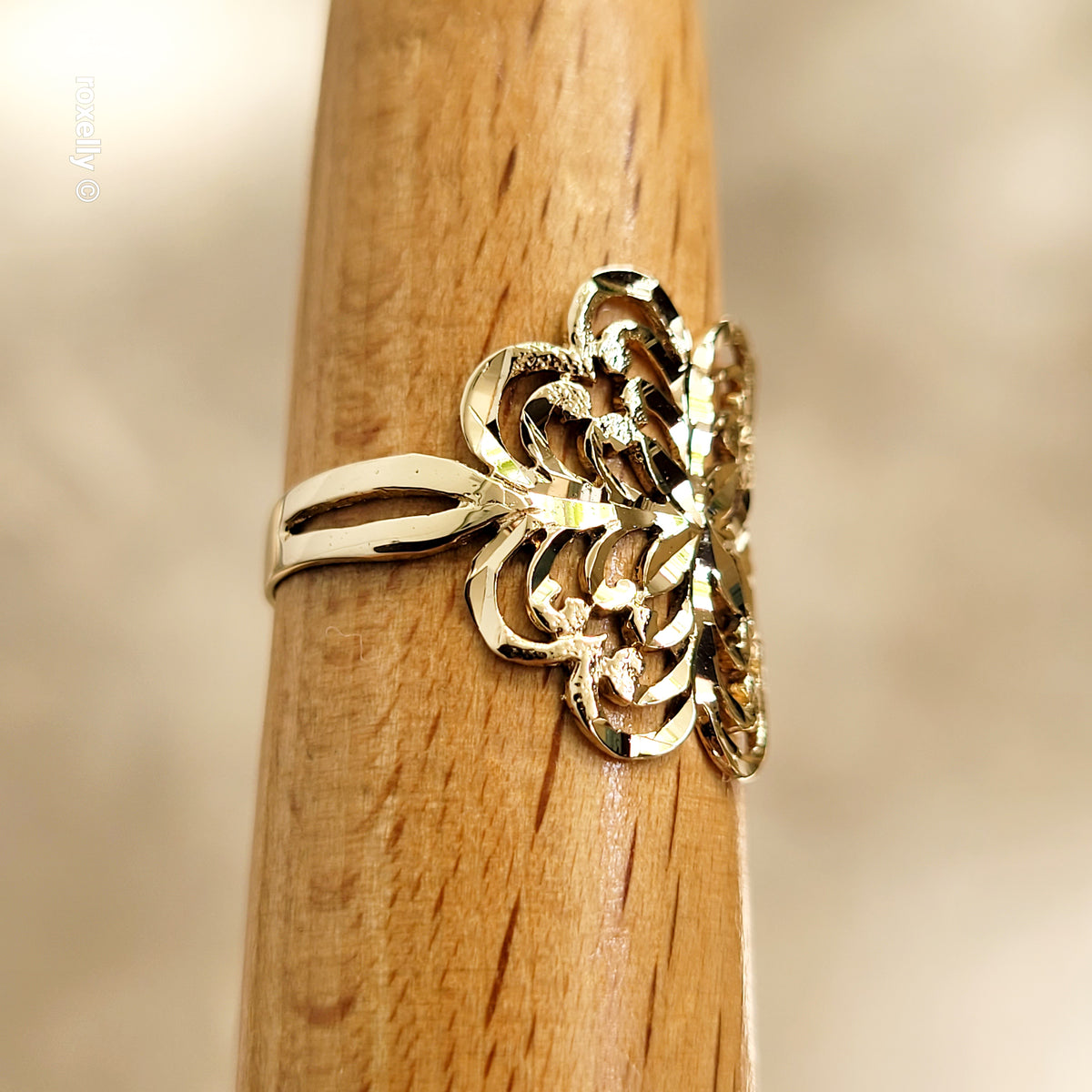 14K Yellow Gold Diamond-Cut Flower Ring Size 7.25 - Solid Gold