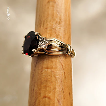 14K Yellow Gold Garnet and Genuine Diamonds Ring Size 5.5 - Solid Gold