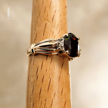 14K Yellow Gold Garnet and Genuine Diamonds Ring Size 5.5 - Solid Gold