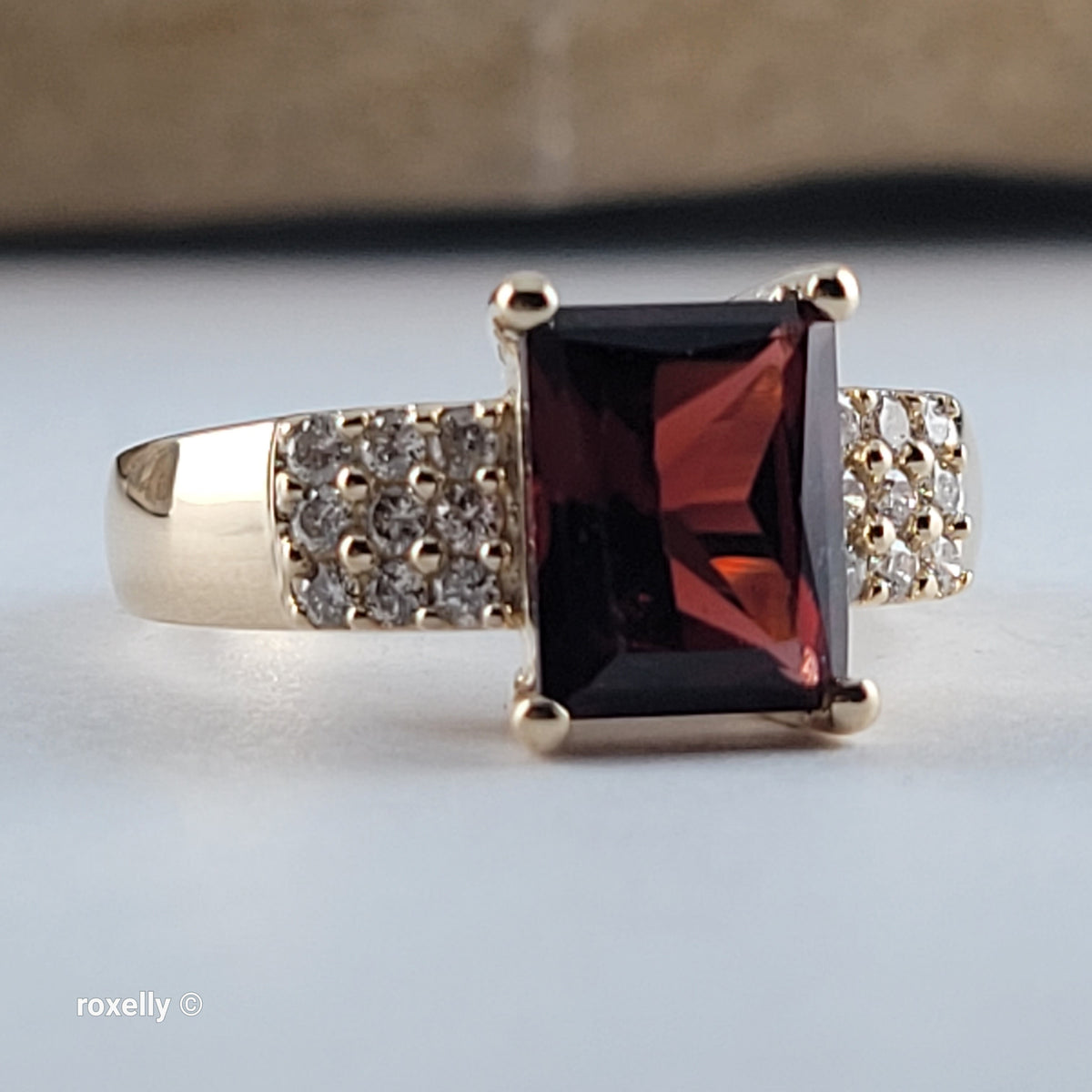 14K Yellow Gold Garnet and Genuine Diamonds Ring Size 7 - Solid Gold