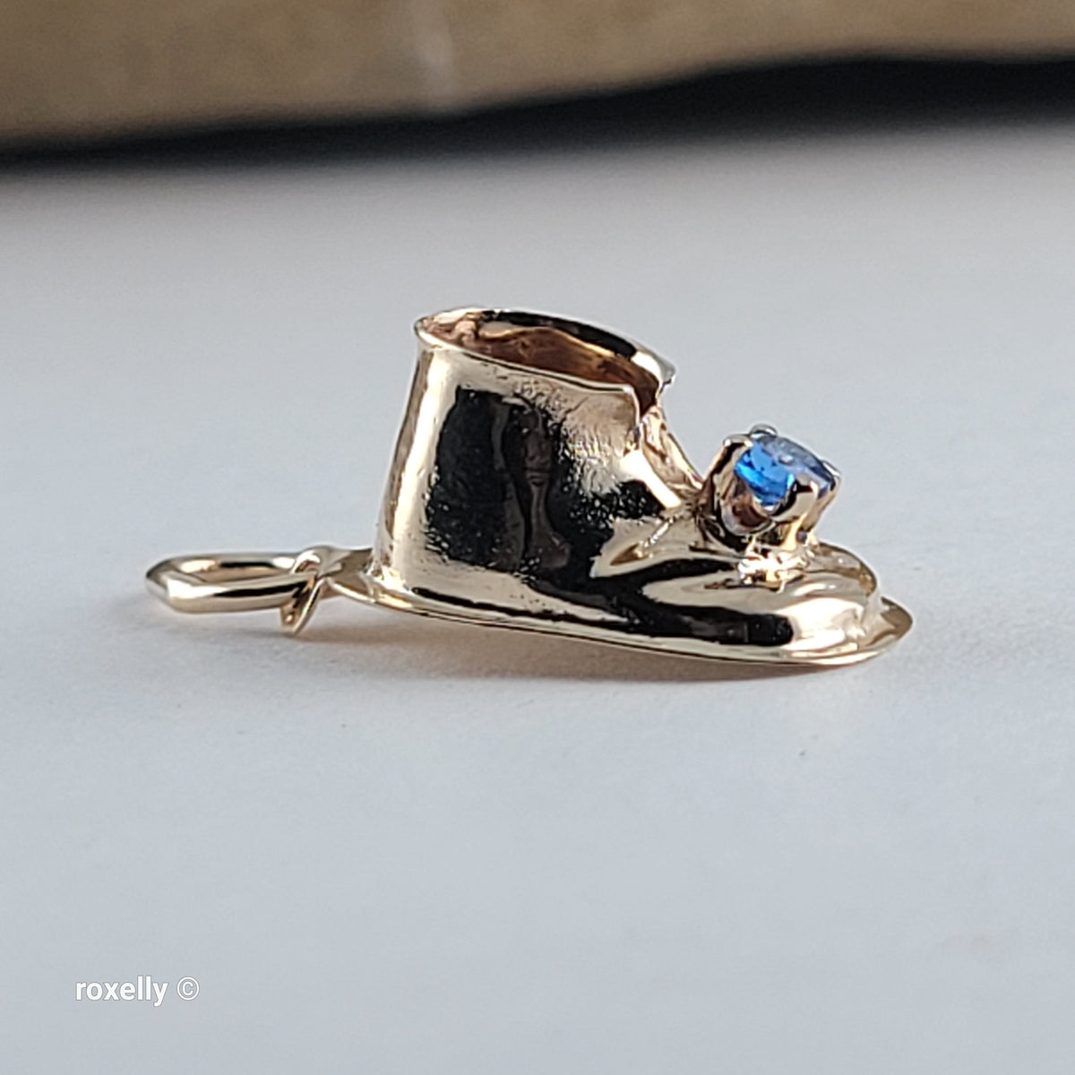 Vintage 14K Yellow Gold Blue Sapphire & Baby Booty Shoe Charm - Solid Gold