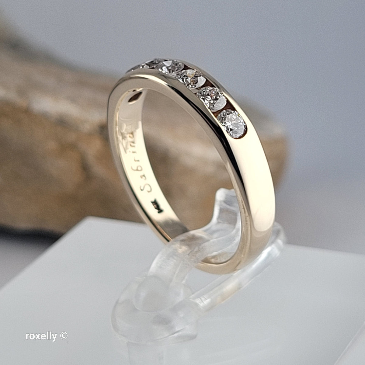14K Yellow Gold Genuine Diamonds Band Ring Size 6.5 - Solid Gold
