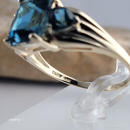 14K Yellow Gold Blue Topaz Cocktail Ring Size 10 - Solid Gold