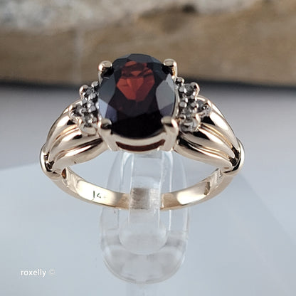 14K Yellow Gold Garnet and Genuine Diamonds Ring Size 5.5 - Solid Gold