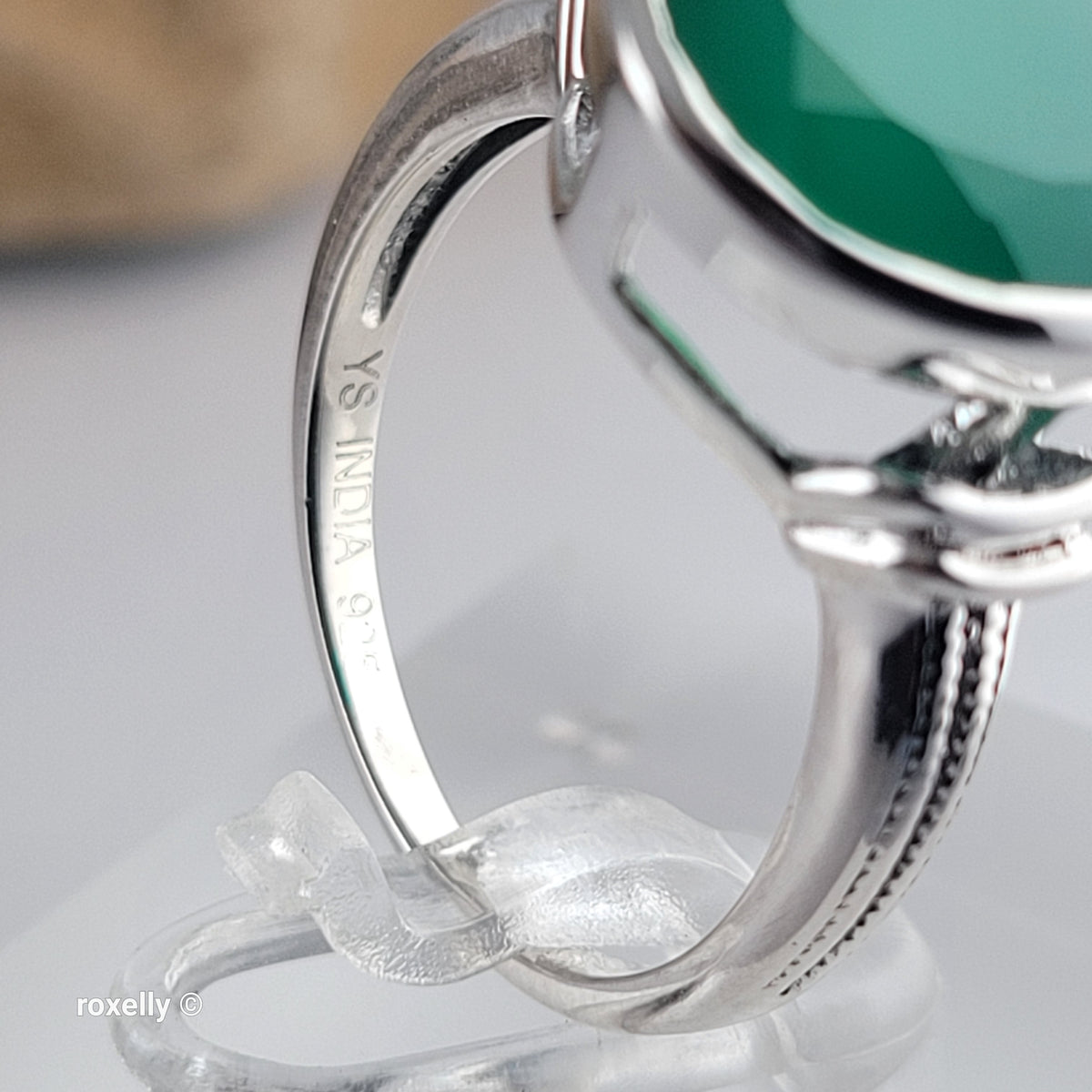 925 Sterling Silver Green Onyx Ring Size 7.75
