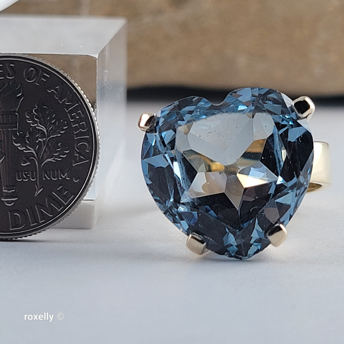 18K Yellow Gold Heart-Shaped Blue Topaz Ring Size 5.75 - Solid Gold
