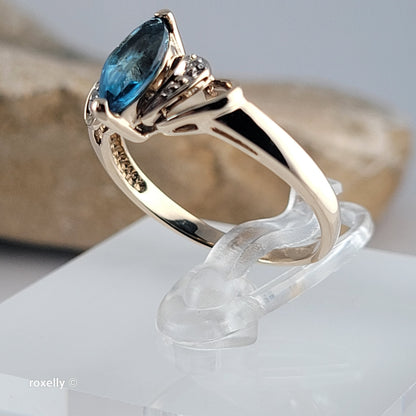 10K Yellow Gold Blue Topaz and Genuine Diamonds Ring Size 6.5 - Solid Gold