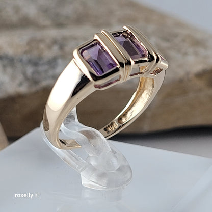 14K Yellow Gold Purple Amethyst Gemstones Ring Size 6.5 - Solid Gold