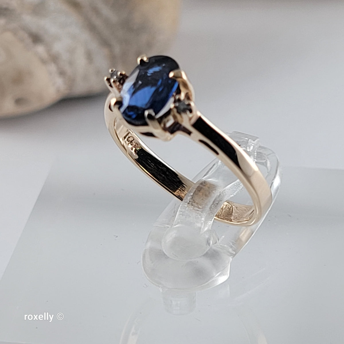 10K Yellow Gold Blue Sapphire & Genuine Diamonds Ring Size 5 - Solid Gold
