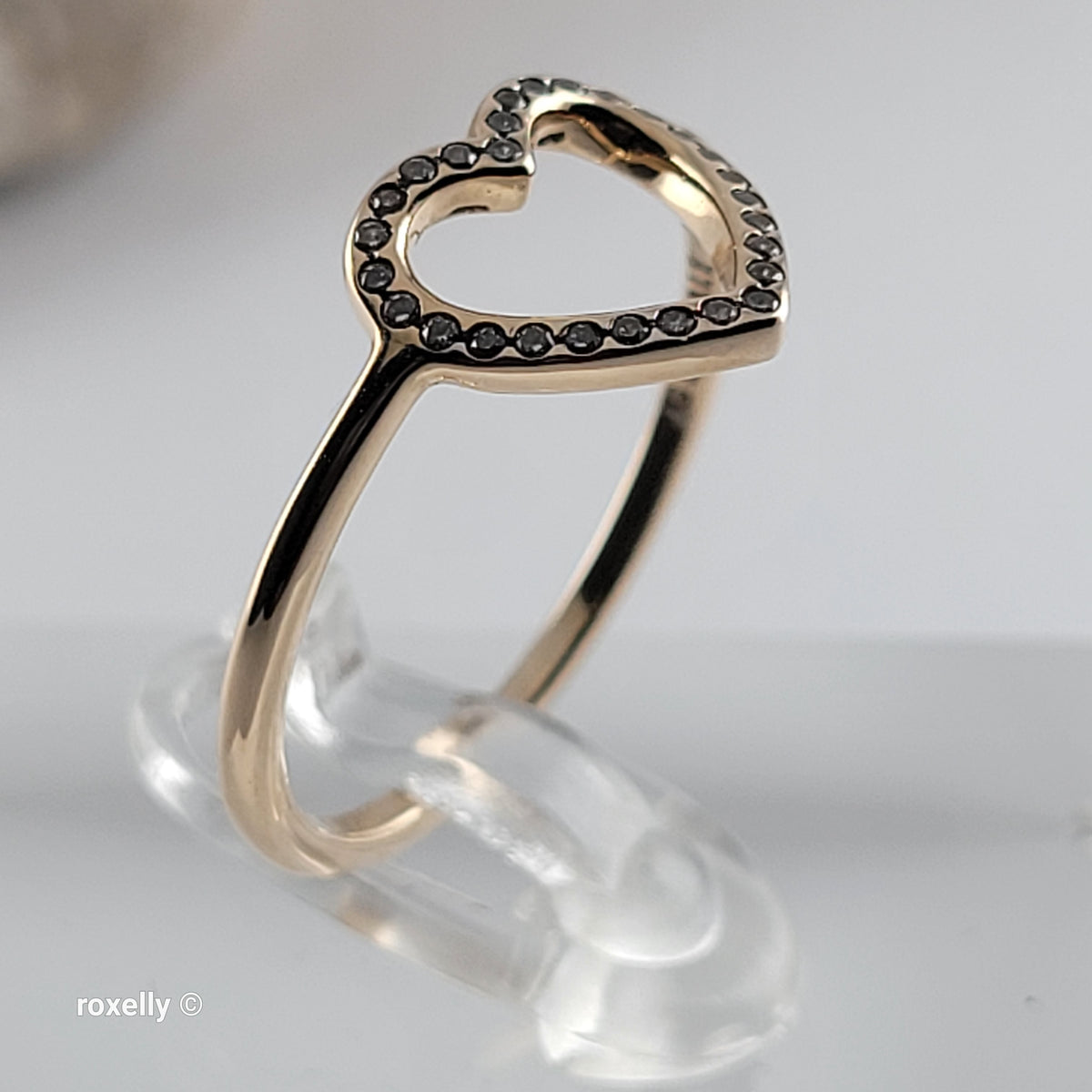 14K Yellow Gold Heart-Shaped Cubic Zirconia Ring Size 8.25 - Solid Gold