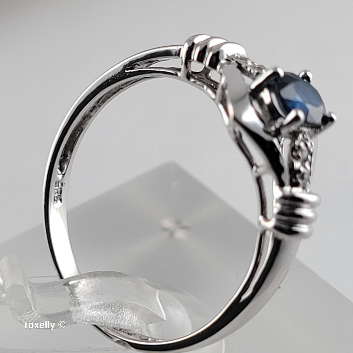 14K White Gold Sapphire & Genuine Diamonds Ring Size 7 - Solid Gold