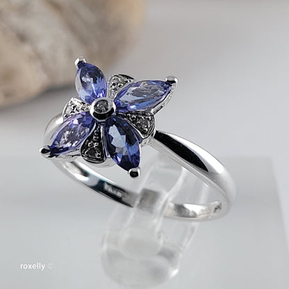 14K White Gold Tanzanite & Genuine Diamonds Ring Size 8.5 - Solid Gold
