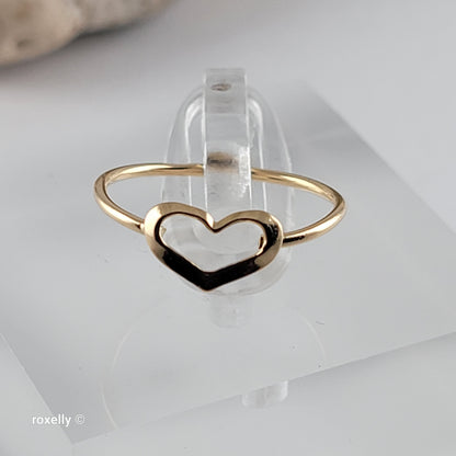 18K Yellow Gold Heart-Shaped Dainty Ring Size 4.75 - Solid Gold
