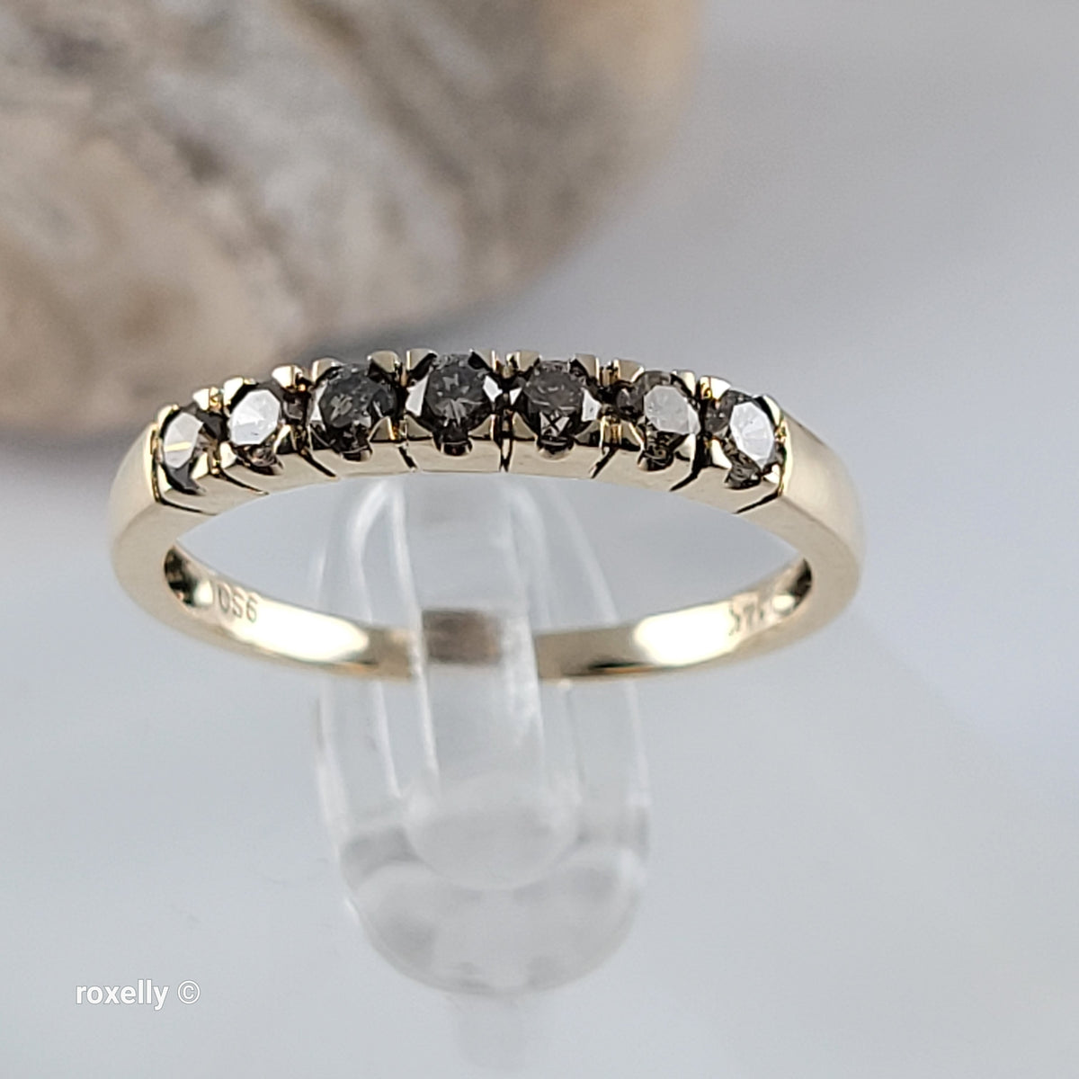 14K Yellow Gold Genuine Diamonds Band Ring Size 7.75 - Solid Gold