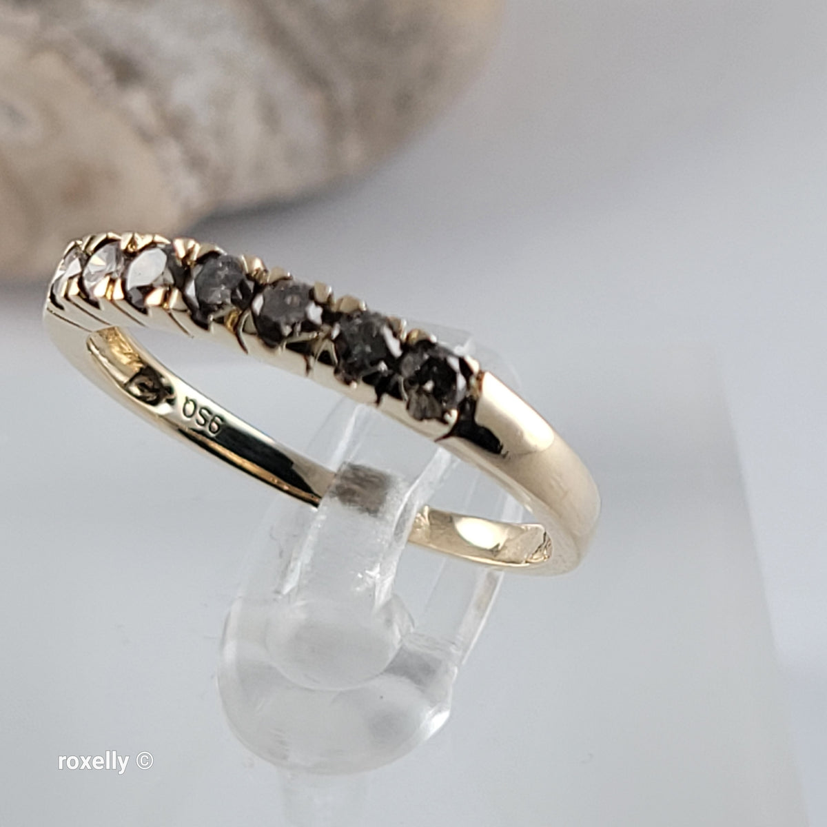 14K Yellow Gold Genuine Diamonds Band Ring Size 7.75 - Solid Gold