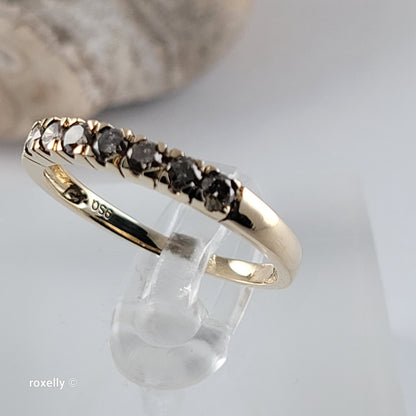 14K Yellow Gold Genuine Diamonds Band Ring Size 7.75 - Solid Gold