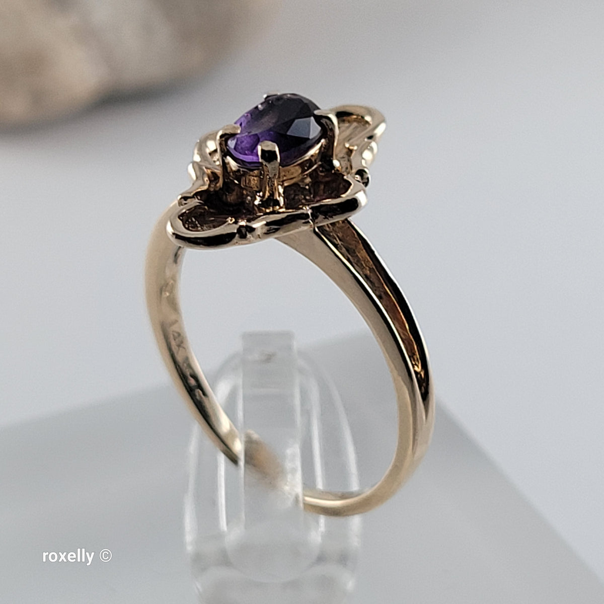 14K Yellow Gold Amethyst Cocktail Ring Size 6 - Solid Gold