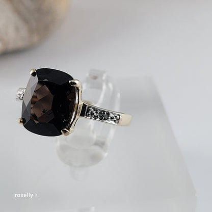10K Yellow Gold Smoky Topaz and Genuine Diamonds Ring Size 6.75 - Solid Gold