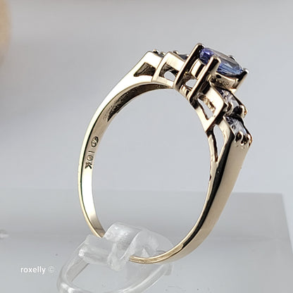 0K Yellow Gold Tanzanite Cocktail Ring Size 7.75 - Solid Gold!