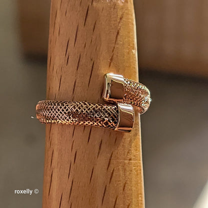 10K Rose Gold Flexible Mesh Ring Size 6.5, Made in Italy - Solid Gold