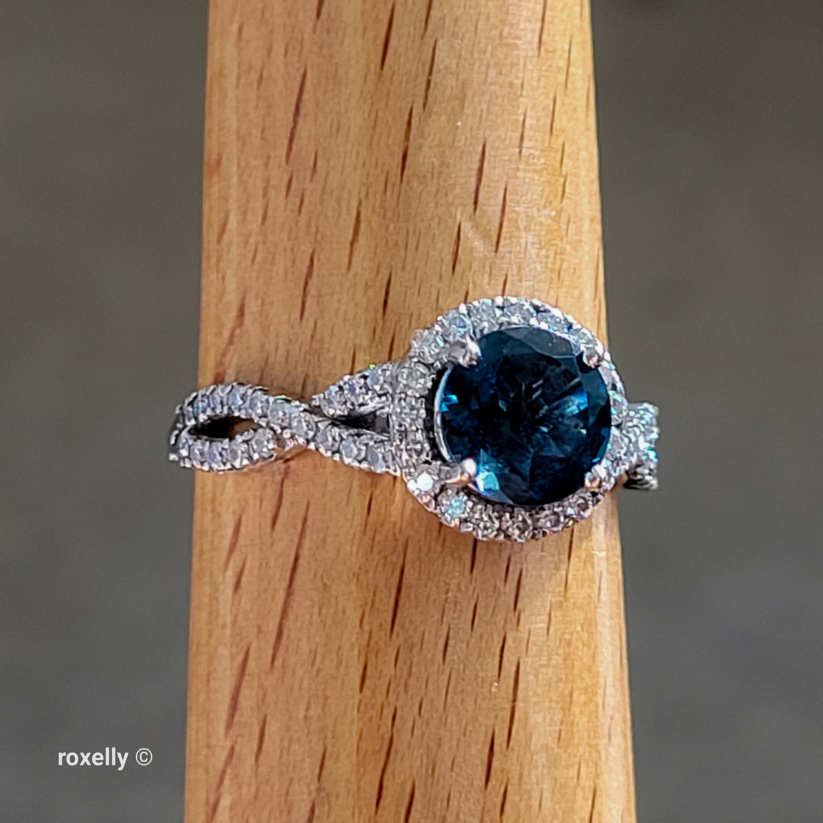 14K White Gold London Blue Topaz & Genuine Diamonds Ring Size 10.5 - Solid Gold