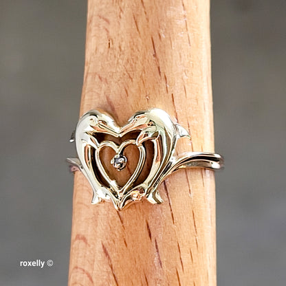 10K Yellow Gold Dolphin Heart Ring with Small Center Diamond – Size 6.25- Solid Gold