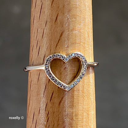 14K Yellow Gold Heart-Shaped Cubic Zirconia Ring Size 8.25 - Solid Gold