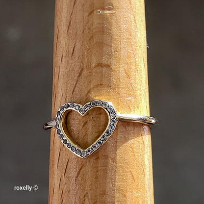 14K Yellow Gold Heart-Shaped Cubic Zirconia Ring Size 8.25 - Solid Gold