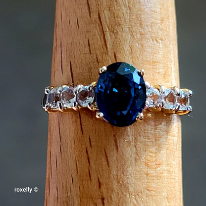14K Yellow Gold Iolite and White Topaz Gemstones Size 6.75 - Solid Gold