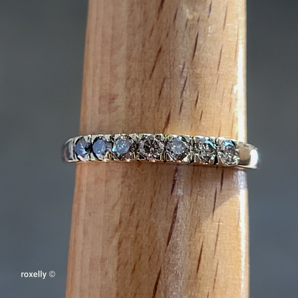 14K Yellow Gold Genuine Diamonds Band Ring Size 7.75 - Solid Gold