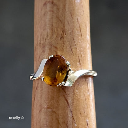 14K Yellow Gold Citrine Gemstone Bypass Ring Size 5.25 - Solid Gold