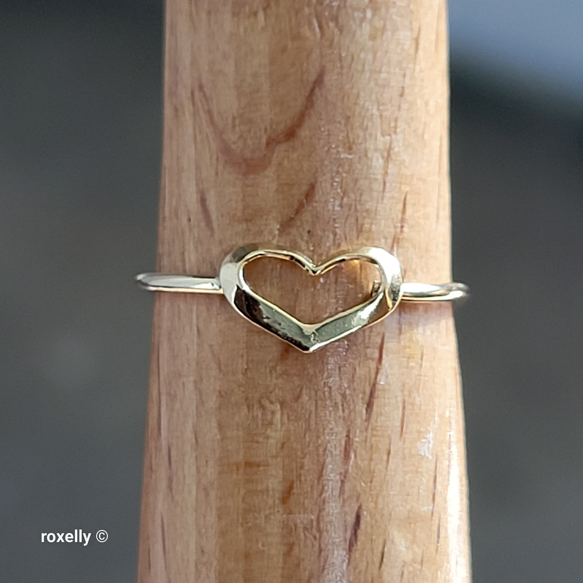 18K Yellow Gold Heart-Shaped Dainty Ring Size 4.75 - Solid Gold