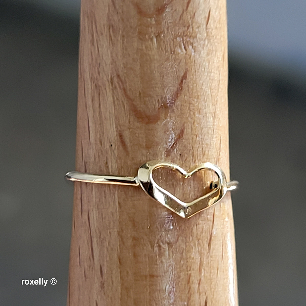 18K Yellow Gold Heart-Shaped Dainty Ring Size 4.75 - Solid Gold
