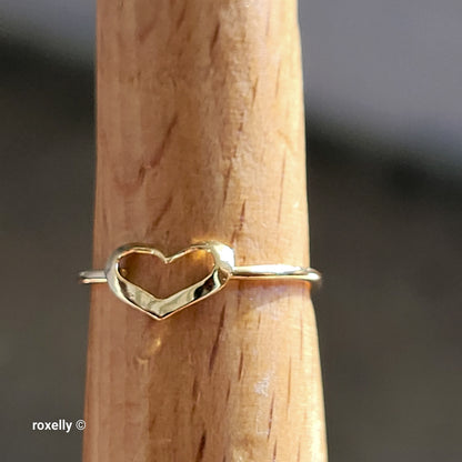 18K Yellow Gold Heart-Shaped Dainty Ring Size 4.75 - Solid Gold