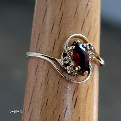 14K Yellow Gold Garnet and Genuine Diamonds Ring Size 9.5 - Solid Gold