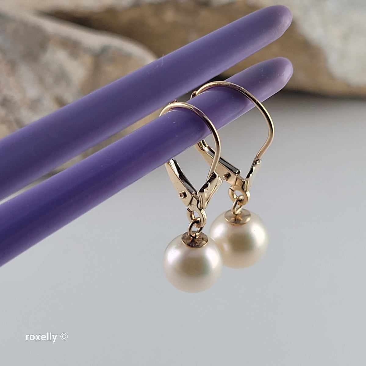 14K Yellow Gold Fresh-Water Pearl Earrings - Solid Gold!
