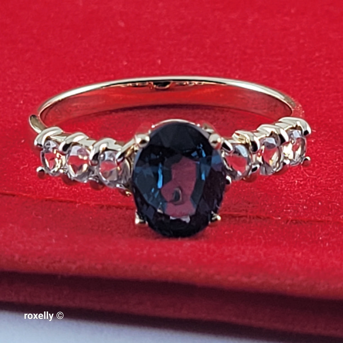14K Yellow Gold Iolite and White Topaz Gemstones Size 6.75 - Solid Gold