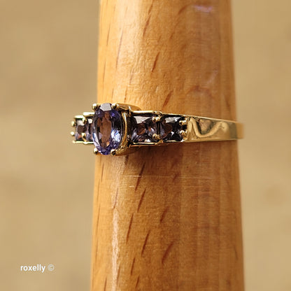 0K Yellow Gold Tanzanite Cocktail Ring Size 7.75 - Solid Gold!