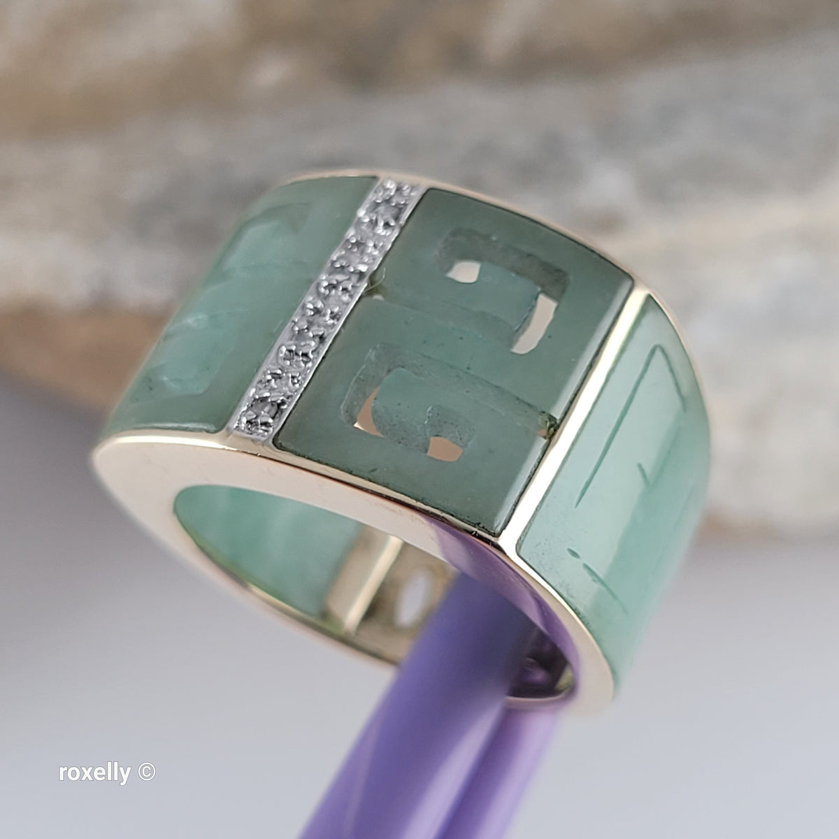 14K Yellow Gold Natural Jade & Genuine Diamonds Ring Size 7 - Solid Gold