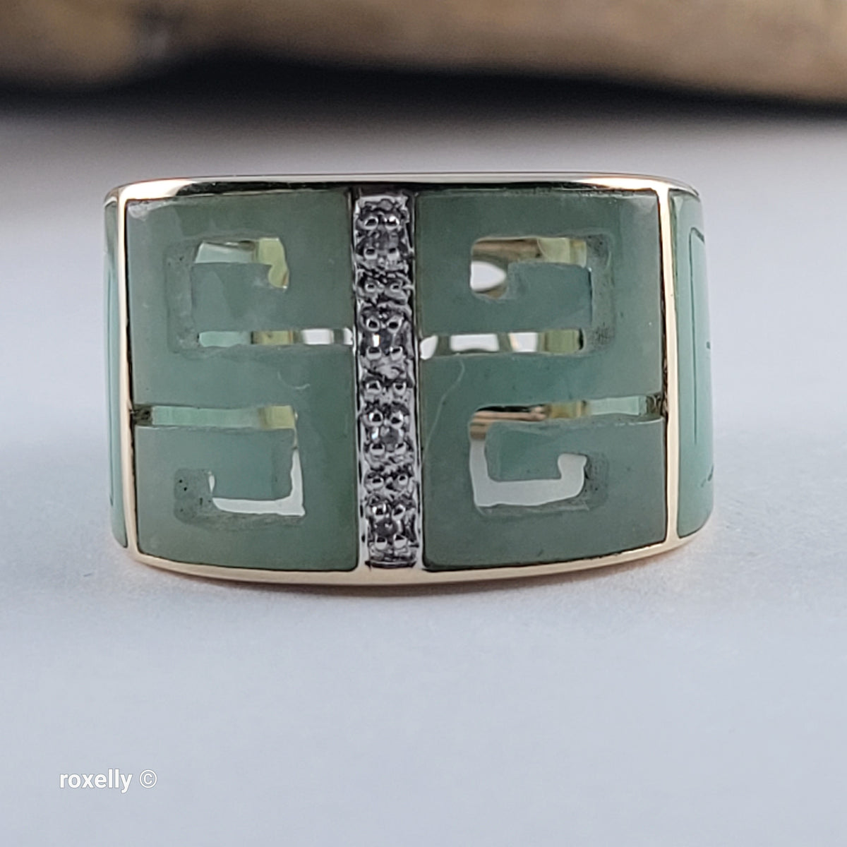 14K Yellow Gold Natural Jade & Genuine Diamonds Ring Size 7 - Solid Gold