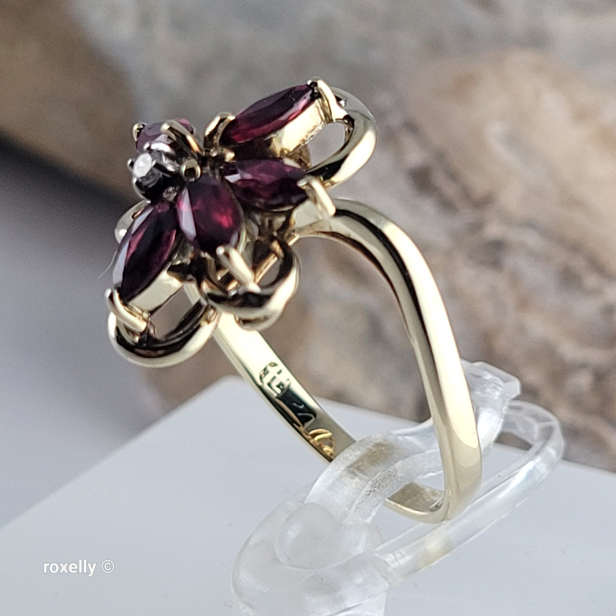 14K Yellow Gold Rubies and Diamond Flower-Shaped Ring Size 6.5 - Solid Gold