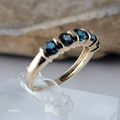 14K Yellow Gold London Blue Topaz Band Ring Size 8 - Solid Gold