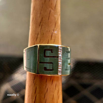 14K Yellow Gold Natural Jade & Genuine Diamonds Ring Size 7 - Solid Gold