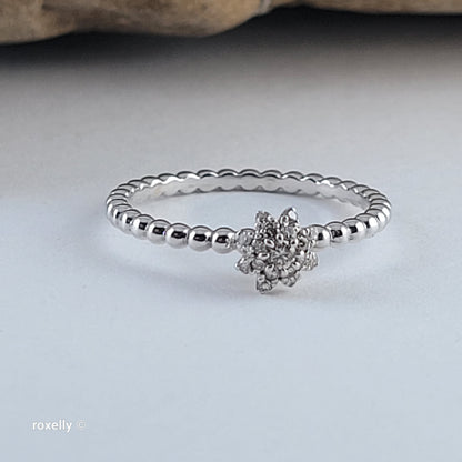 18K White Gold Genuine Diamonds Cluster Ring Size 6 - Solid Gold