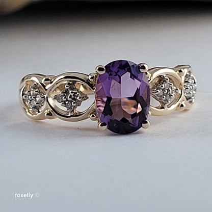 14K Yellow Gold Amethyst and Genuine Diamonds Ring Size 7 - Solid Gold